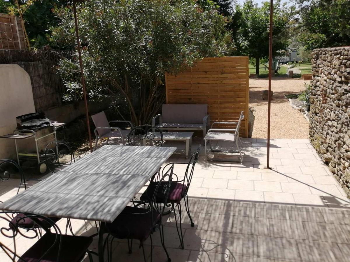 Appartement Mas Maurane - Le Romarin à Tarascon Extérieur photo