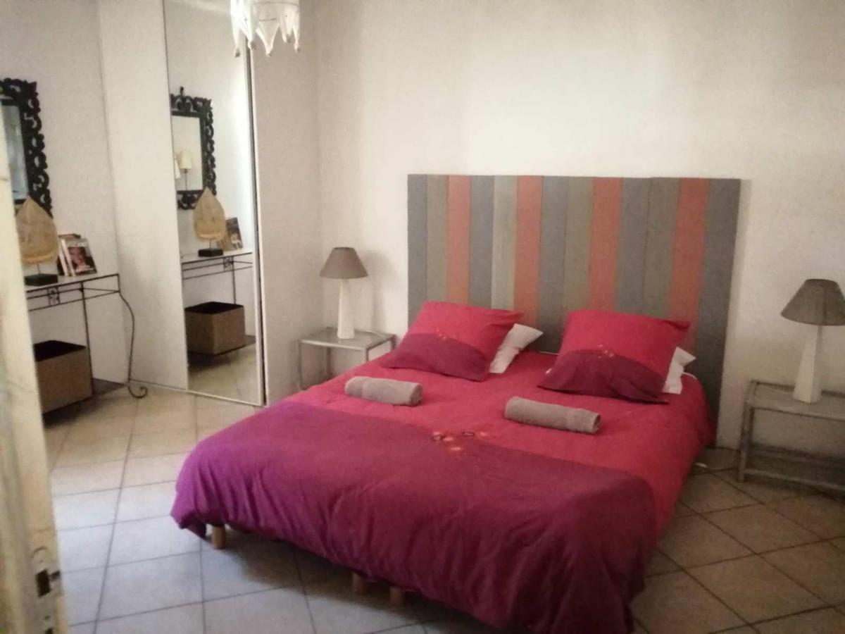 Appartement Mas Maurane - Le Romarin à Tarascon Extérieur photo